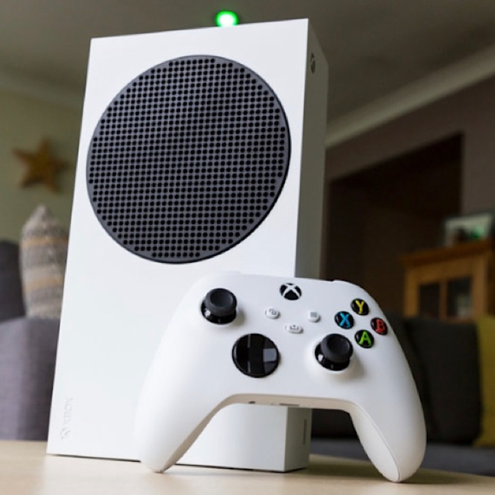 I’m selling a Xbox it’s white and just bought it
